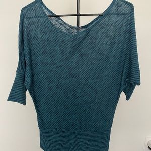 Teal Quarter Sleeve Top